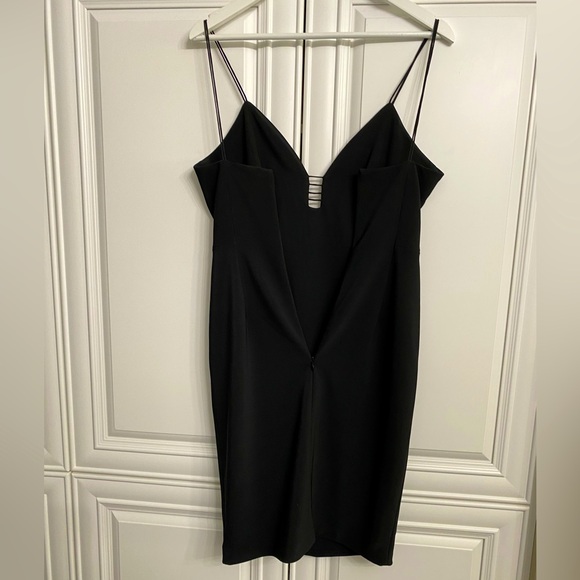 cameo Dresses & Skirts - NWT Cameo Women’s XS Black Fitted Dress Spag Straps Party X-mas New Year’s Eve